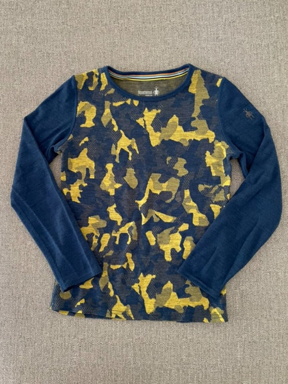 Smartwool Classic Thermal Merino 250 Crew Shirt Blue Yellow Camo Kids Size L